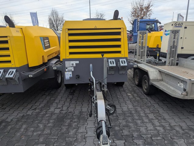 WhatsApp Image 2025-11-26 at 15.59.53